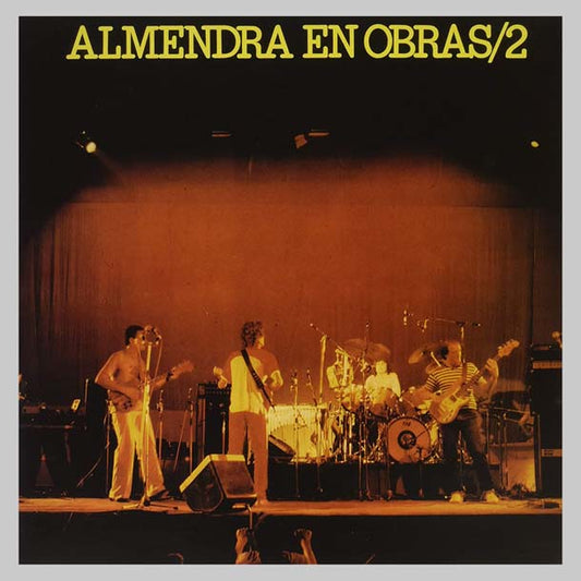 EN OBRAS 2 - ALMENDRA